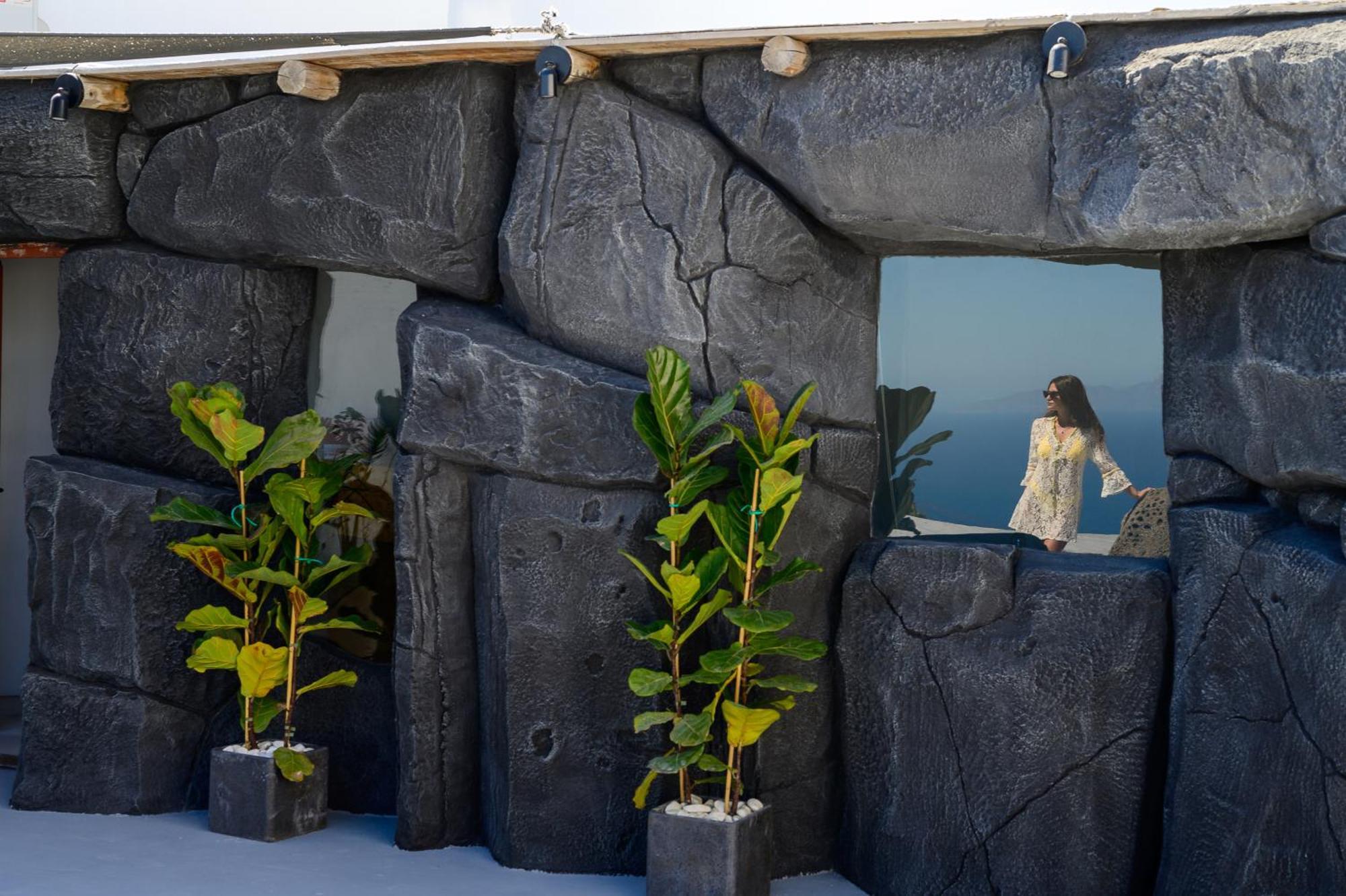 Leon Luxury Suites Imerovigli  Exterior photo